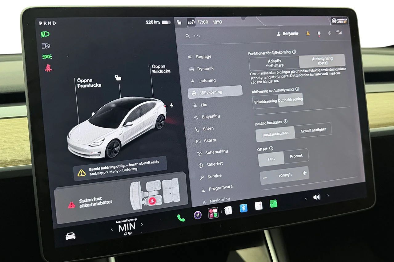 Tesla Model 3 Standard Range Plus Pano Läder AI-Dator MOMS 283hk – bild 24 av 30