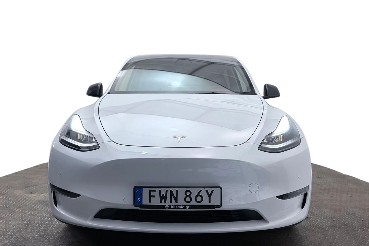 Tesla Model Y Long Range AWD Drag V-Pump Premiumljud AI-Dator 514hk – bild 2 av 37
