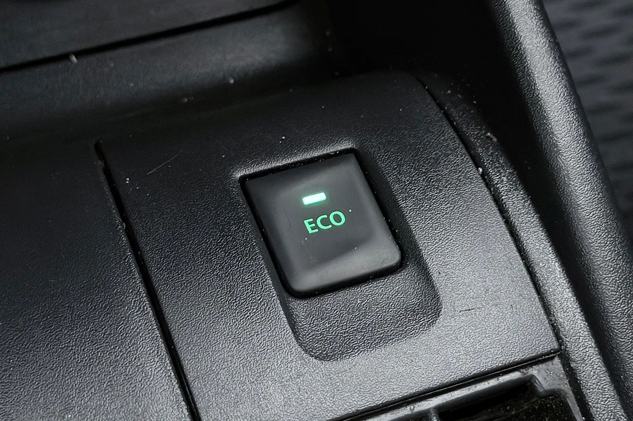 Renault Kangoo ZE Express 33 kWh Batteriköpt Drag Kamera Värmare MOMS – bild 21 av 24