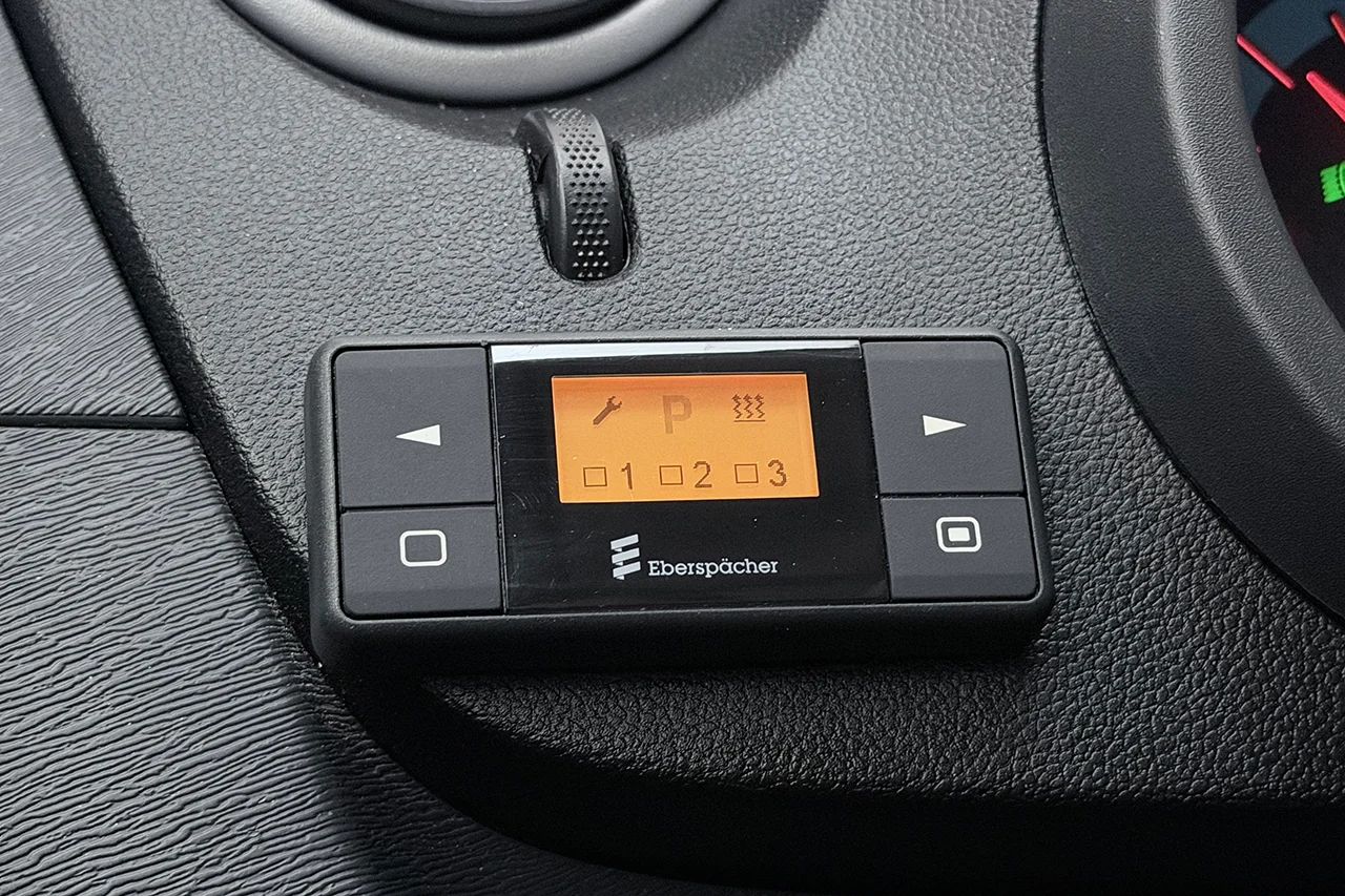 Renault Kangoo ZE Express 33 kWh Batteriköpt Drag Kamera Värmare MOMS – bild 17 av 24