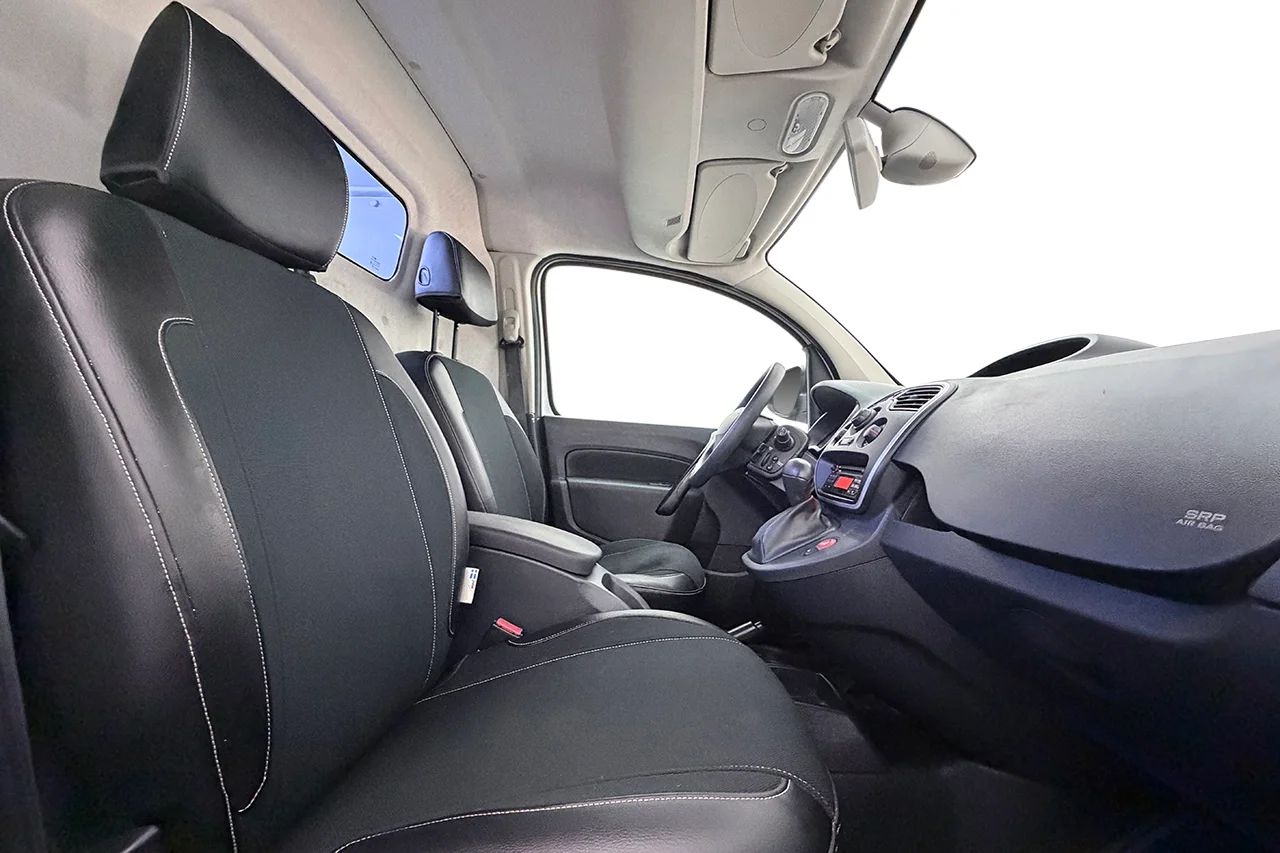 Renault Kangoo ZE Express 33 kWh Batteriköpt Drag Kamera Värmare MOMS – bild 15 av 24