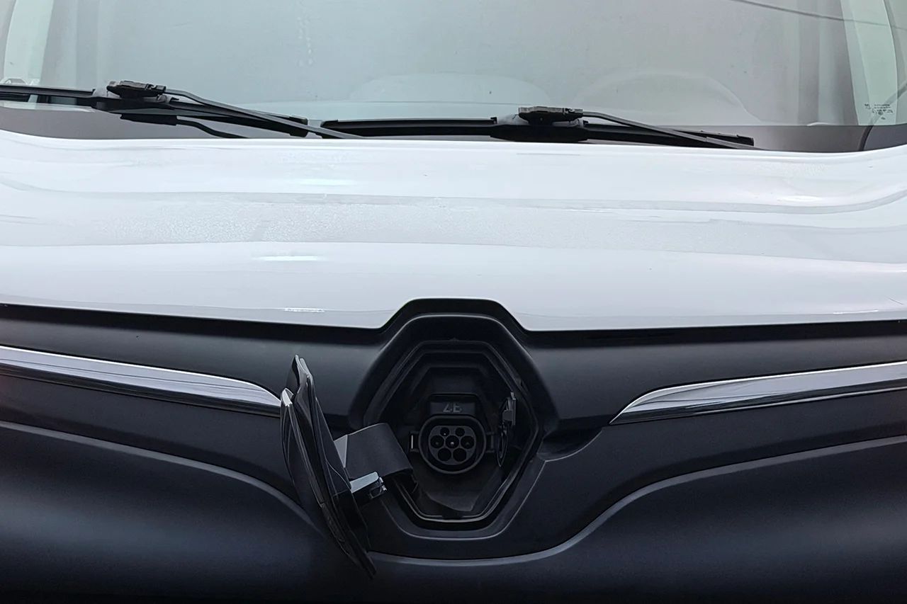 Renault Kangoo ZE Express 33 kWh Batteriköpt Drag Kamera Värmare MOMS – bild 3 av 24