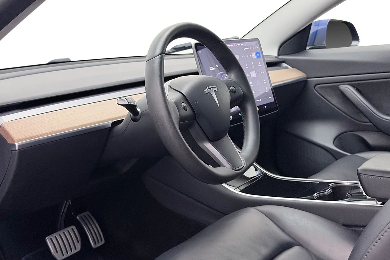 Tesla Model 3 Performance Pano Läder AP Premiumljud 513hk – bild 12 av 33