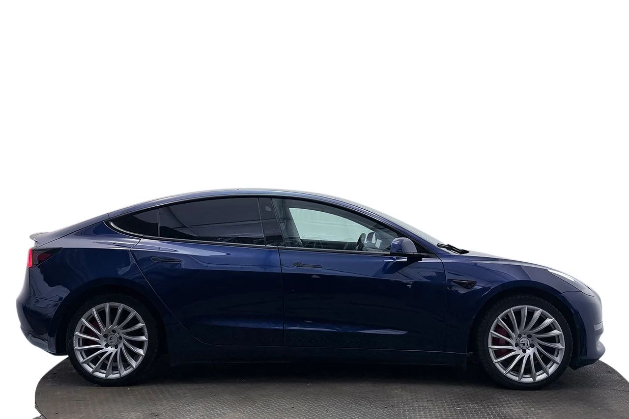 Tesla Model 3 Performance Pano Läder AP Premiumljud 513hk – bild 3 av 33