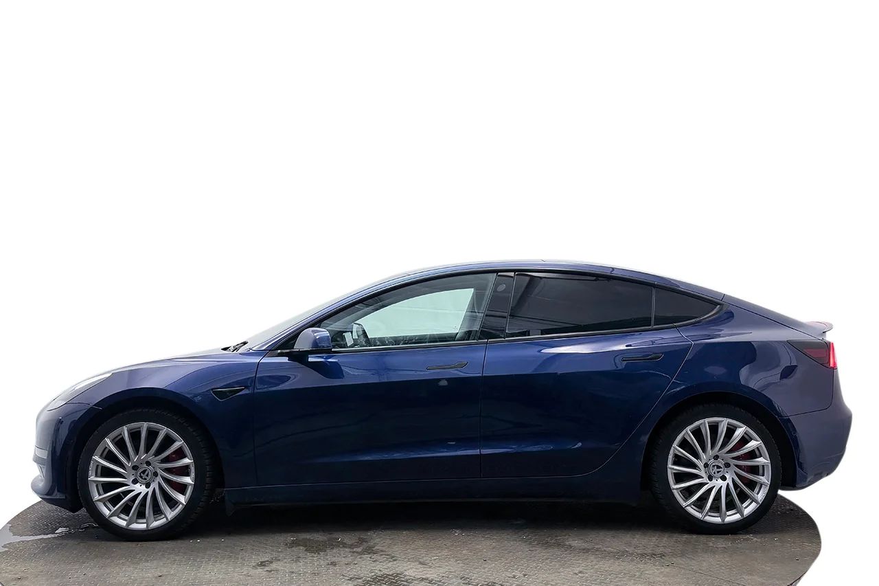 Tesla Model 3 Performance Pano Läder AP Premiumljud 513hk – bild 8 av 33