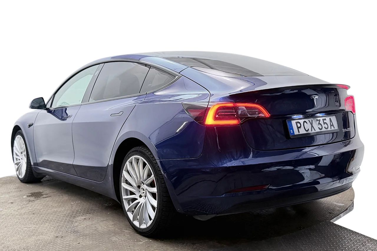 Tesla Model 3 Performance Pano Läder AP Premiumljud 513hk – bild 7 av 33
