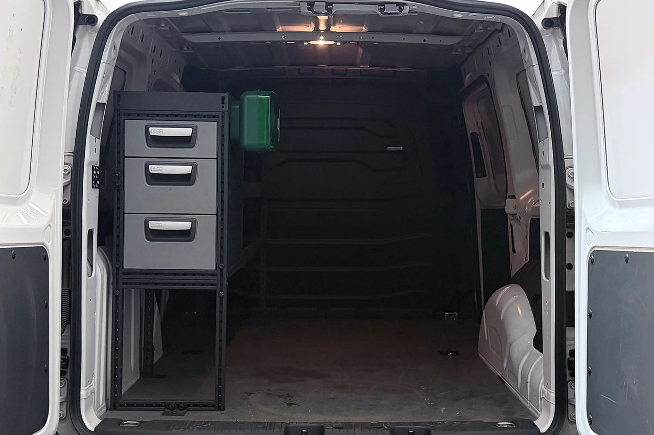 Volkswagen Caddy Maxi Cargo Maxi 1.5 LÅGMIL Kamera Värmare Läder MOMS – bild 12 av 28