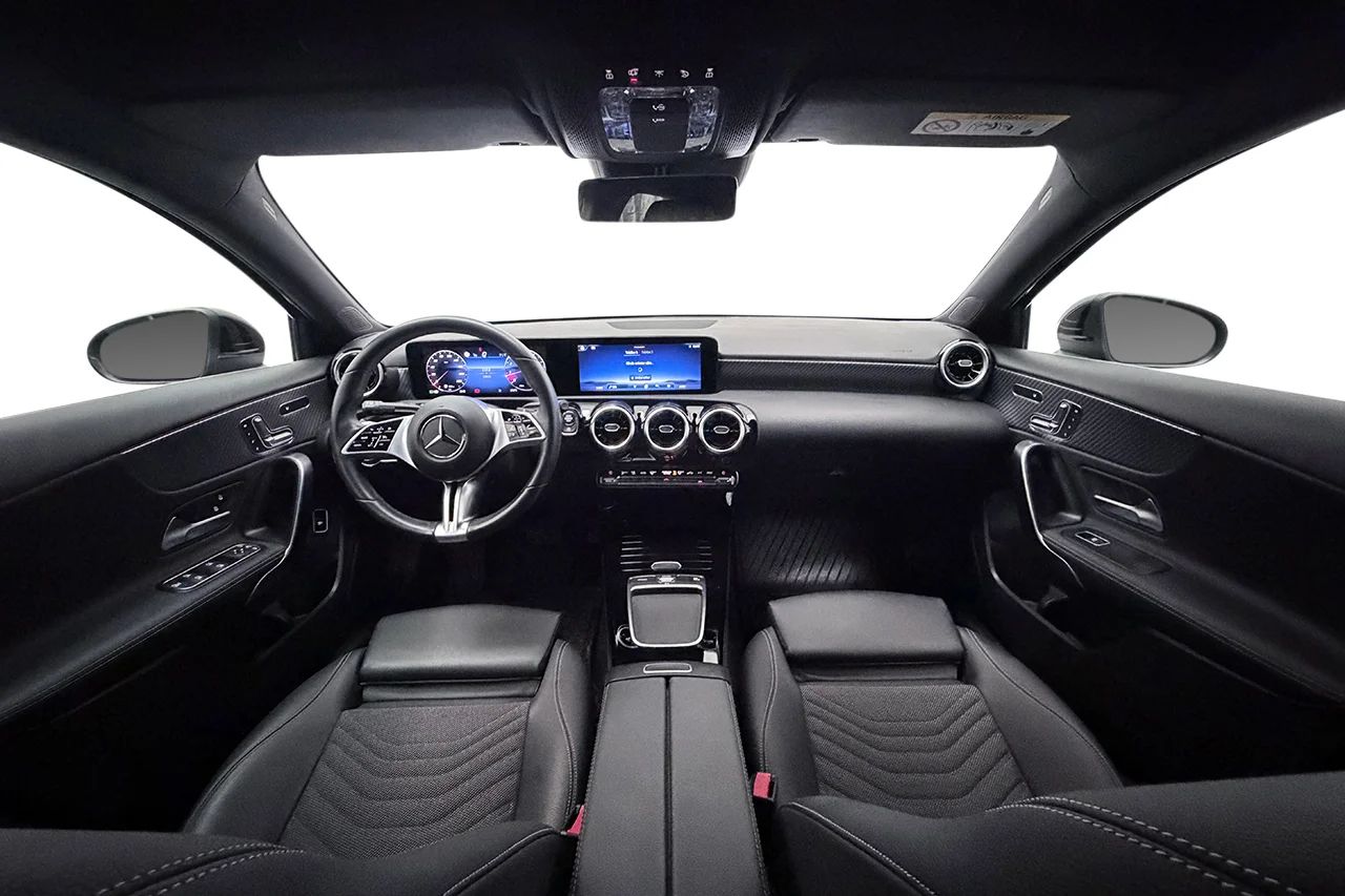 Mercedes-Benz A 200 Sedan Progressive Navi Kamera Cockpit Stolminne MOMS – bild 12 av 35