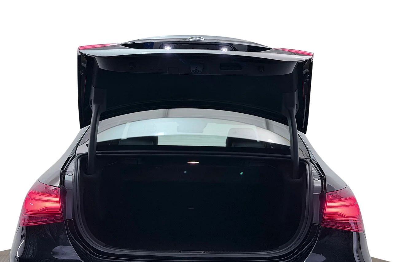Mercedes-Benz A 200 Sedan Progressive Navi Kamera Cockpit Stolminne MOMS – bild 35 av 35