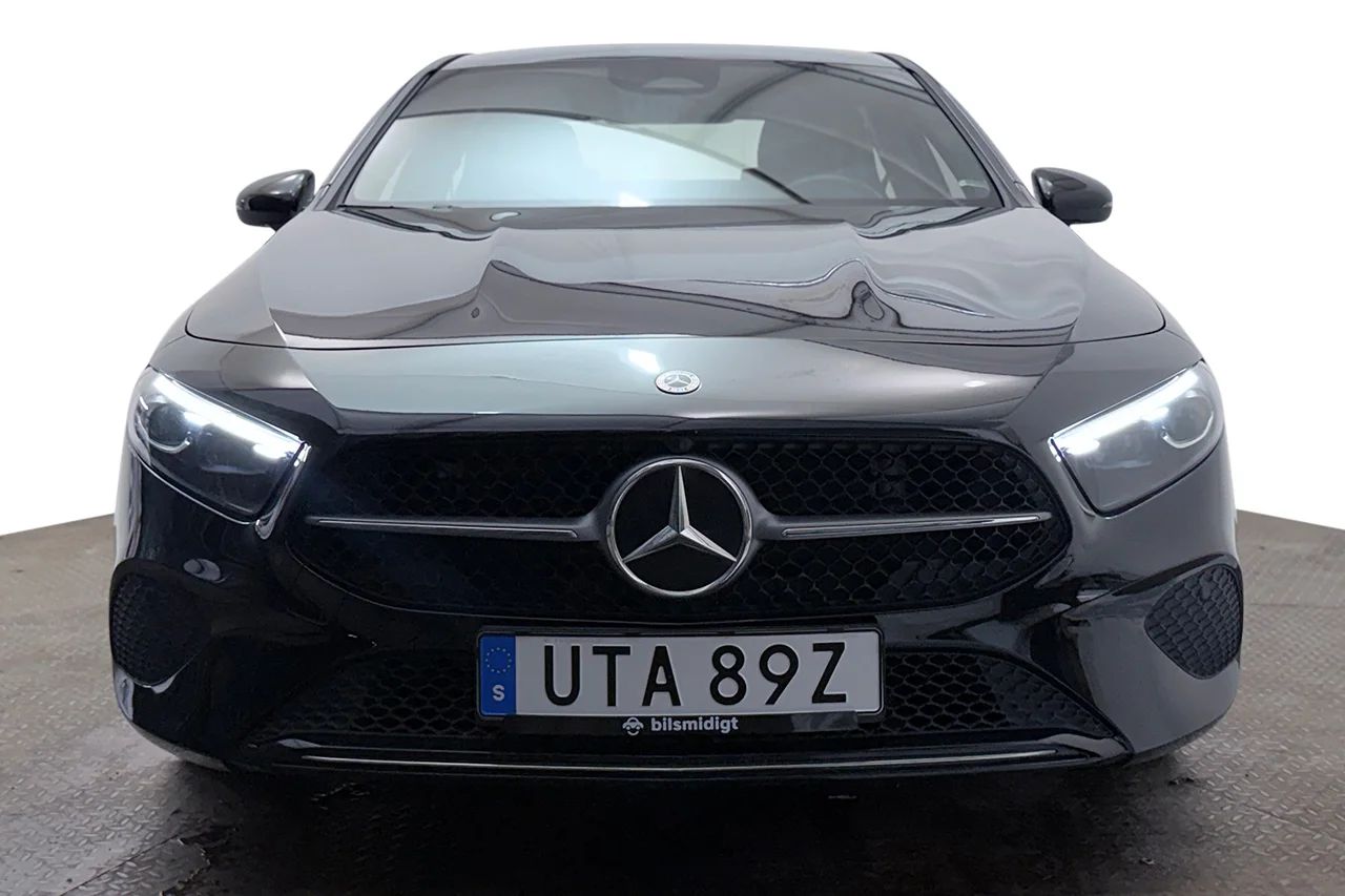 Mercedes-Benz A 200 Sedan Progressive Navi Kamera Cockpit Stolminne MOMS – bild 2 av 35