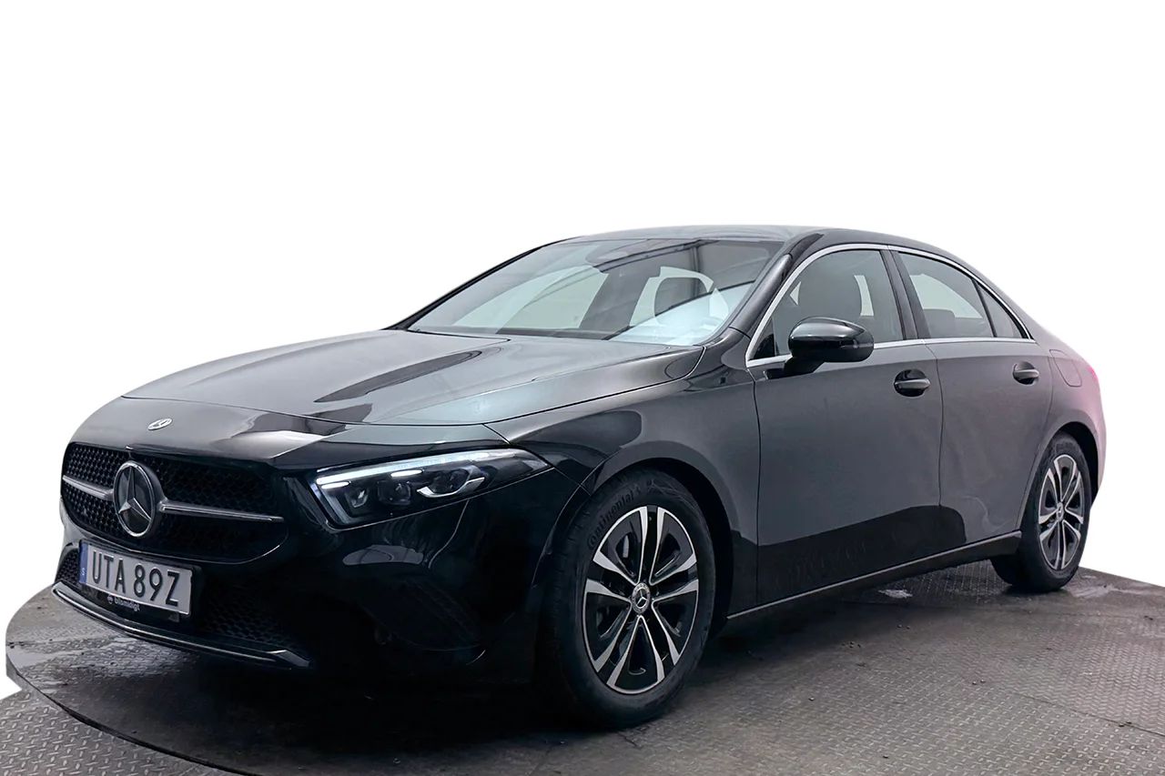 Mercedes-Benz A 200 Sedan Progressive Navi Kamera Cockpit Stolminne MOMS