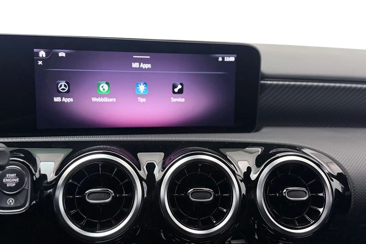 Mercedes-Benz A 200 Sedan Progressive Navi Kamera Cockpit Stolminne MOMS – bild 26 av 35