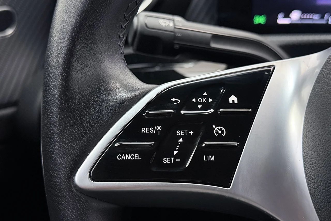 Mercedes-Benz A 200 Sedan Progressive Navi Kamera Cockpit Stolminne MOMS – bild 17 av 35
