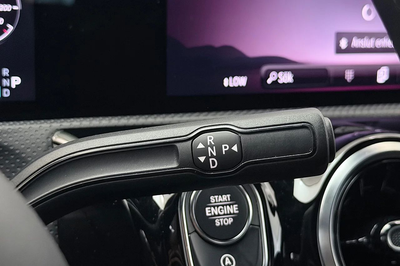 Mercedes-Benz A 200 Sedan Progressive Navi Kamera Cockpit Stolminne MOMS – bild 19 av 35