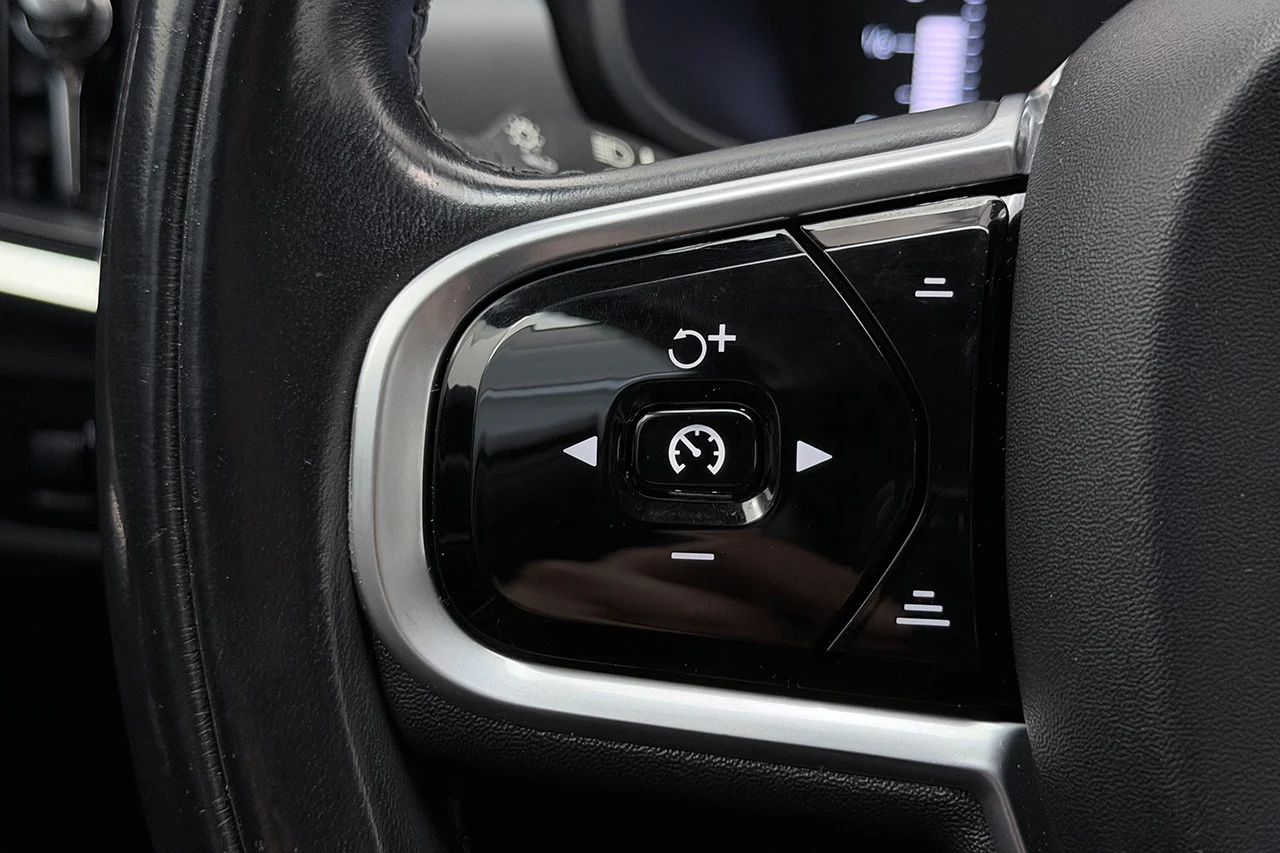 Volvo V90 D3 Business Drag Navi P-Sens LED 150hk – bild 18 av 33