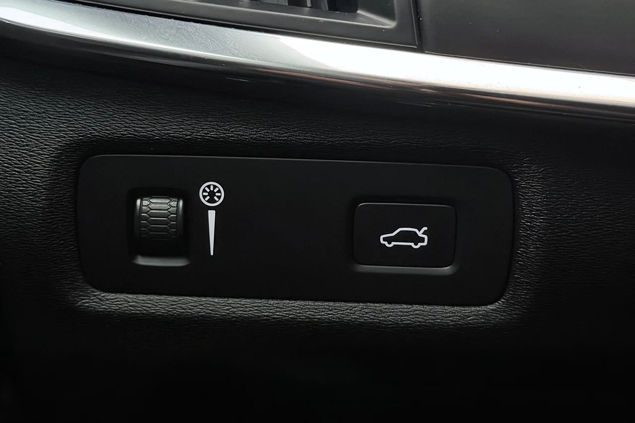 Volvo V90 D3 Business Drag Navi P-Sens LED 150hk – bild 30 av 33