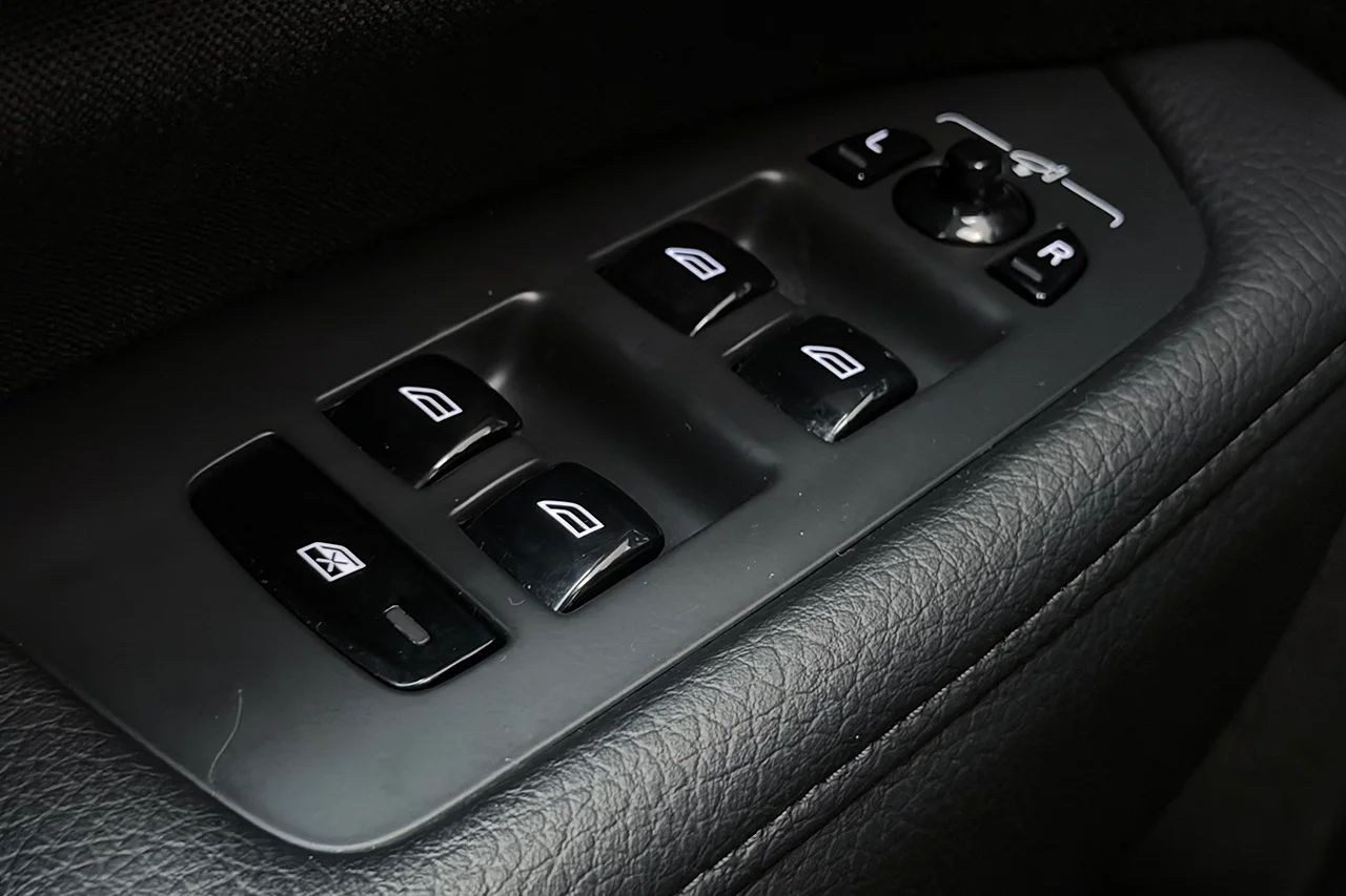 Volvo V90 D3 Business Drag Navi P-Sens LED 150hk – bild 31 av 33