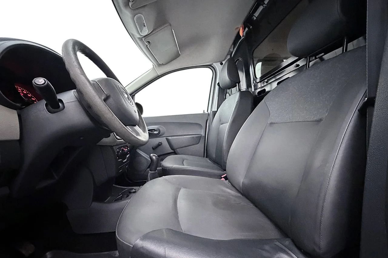 Dacia Dokker Express 1.6 Drag Kamkedja MOMS 102hk – bild 13 av 19