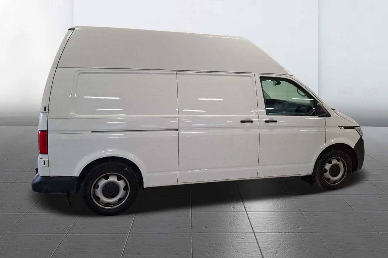 Volkswagen Transporter T32 2.0 TDI Aut 4M Extra Hög 3sits Värmare Navi P-Sens MOMS – bild 4 av 4