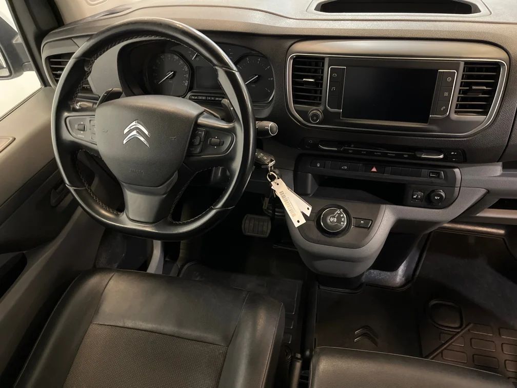 Citroën Jumpy IP 2.0 Drag Kamera 3-sits Delläder Värmare MOMS 122hk – bild 10 av 11