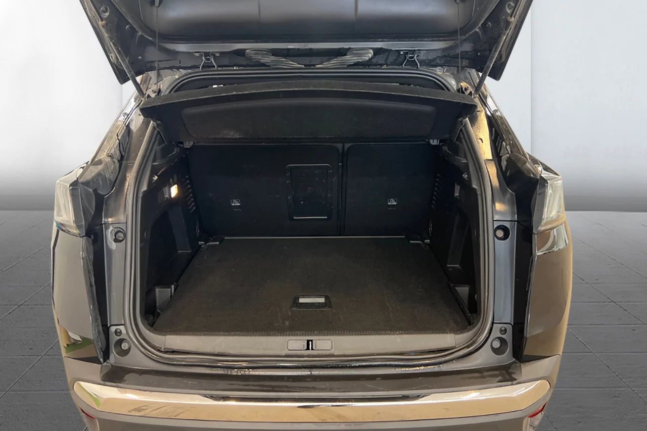 Peugeot 3008 1.2 PureTech GT Navi Kamera Delläder Cockpit MOMS – bild 11 av 11