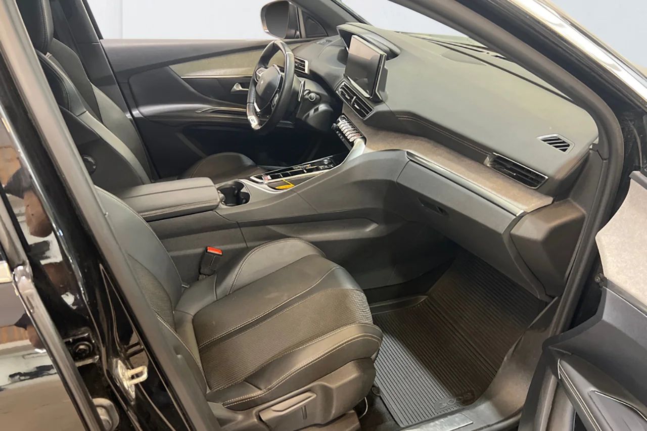 Peugeot 3008 1.2 PureTech GT Navi Kamera Delläder Cockpit MOMS – bild 7 av 11