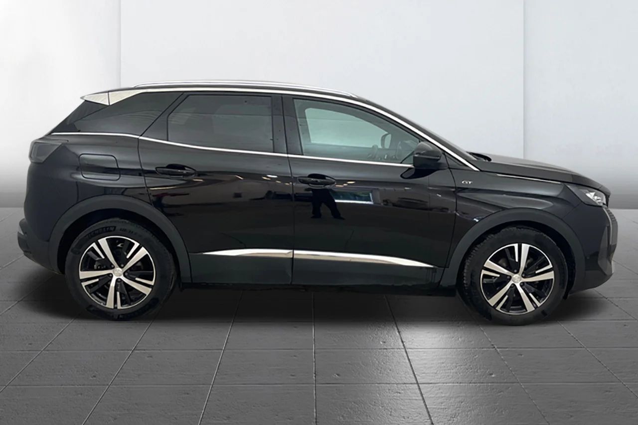 Peugeot 3008 1.2 PureTech GT Navi Kamera Delläder Cockpit MOMS – bild 4 av 11