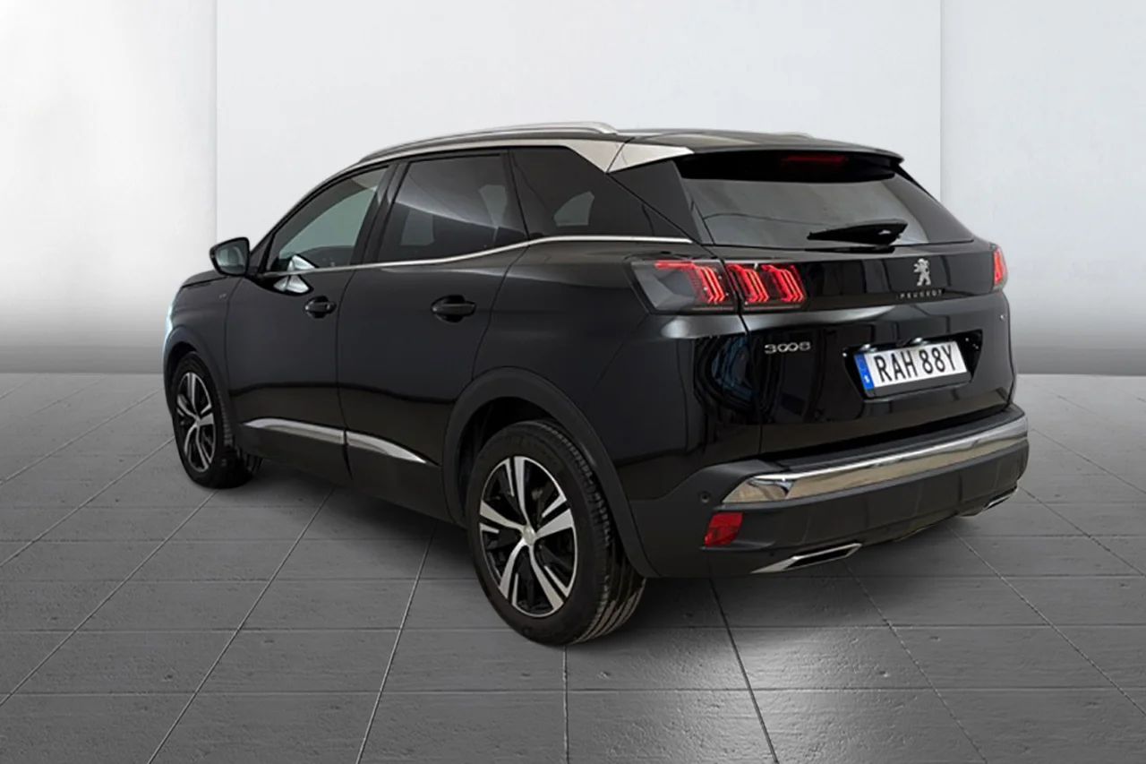 Peugeot 3008 1.2 PureTech GT Navi Kamera Delläder Cockpit MOMS – bild 6 av 11