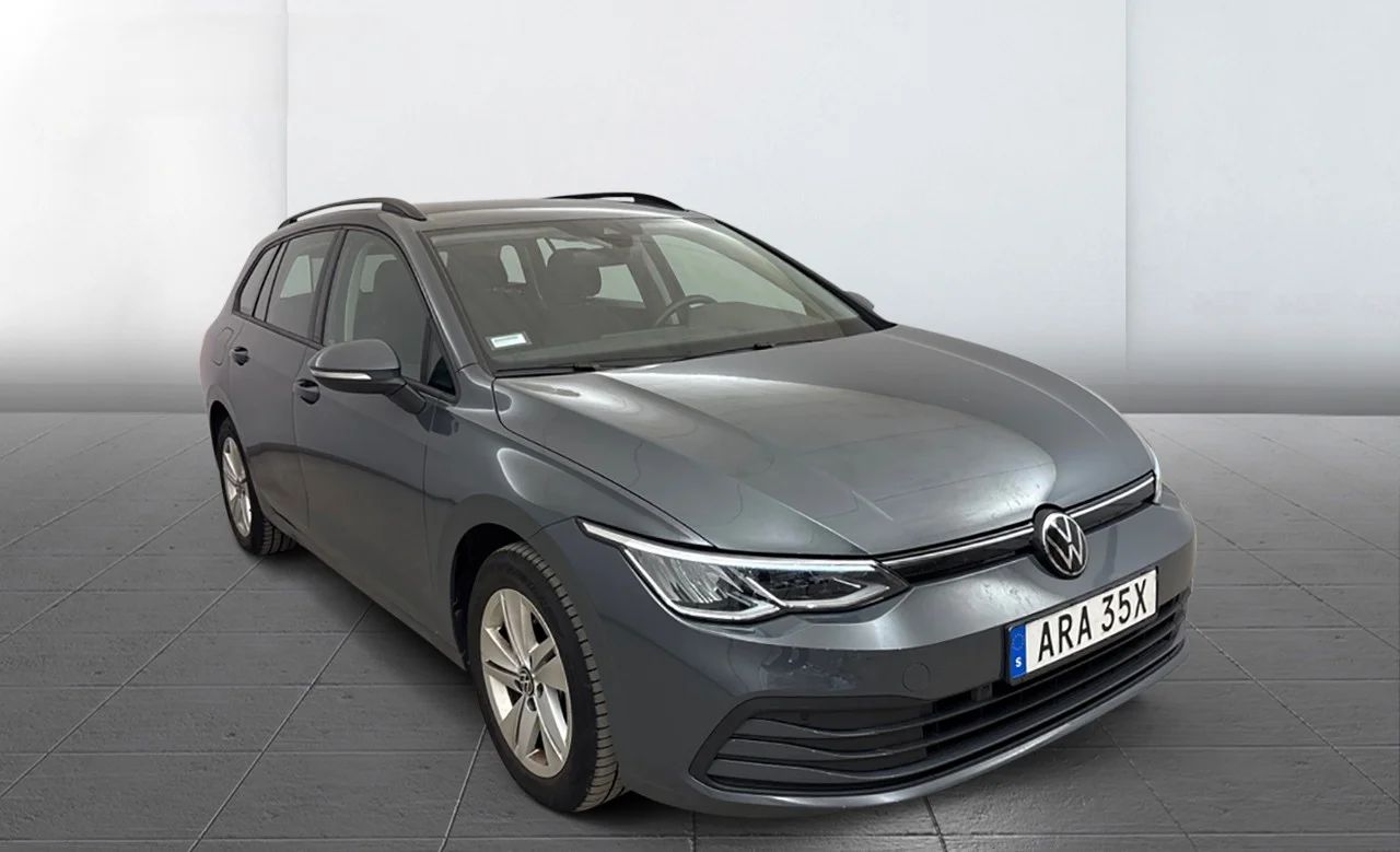 Volkswagen Golf SC 1.5 eTSI Aut Massage Nav Kamera Cockpit Keyless MOMS – bild 3 av 11