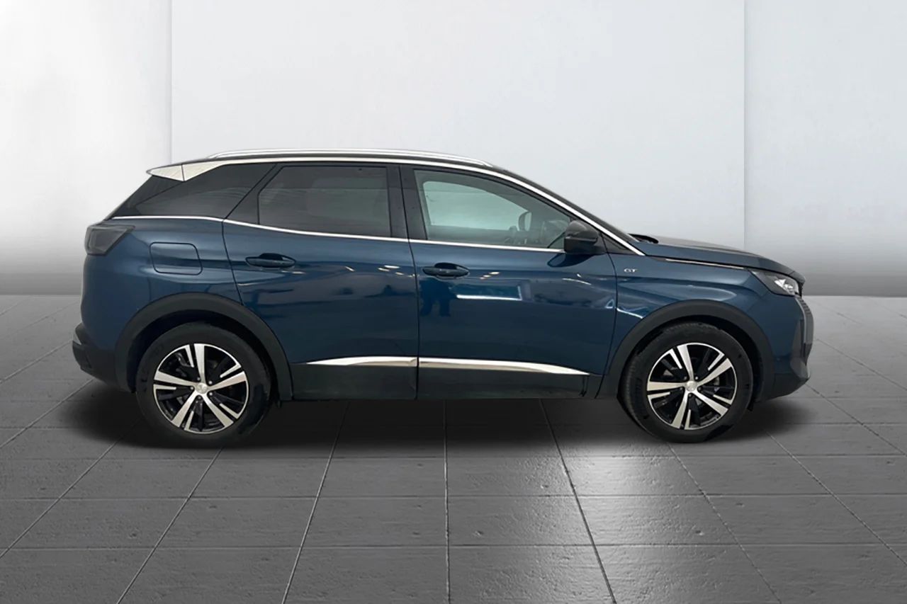 Peugeot 3008 1.2 PureTech GT Navi Kamera Delläder Cockpit MOMS – bild 4 av 11