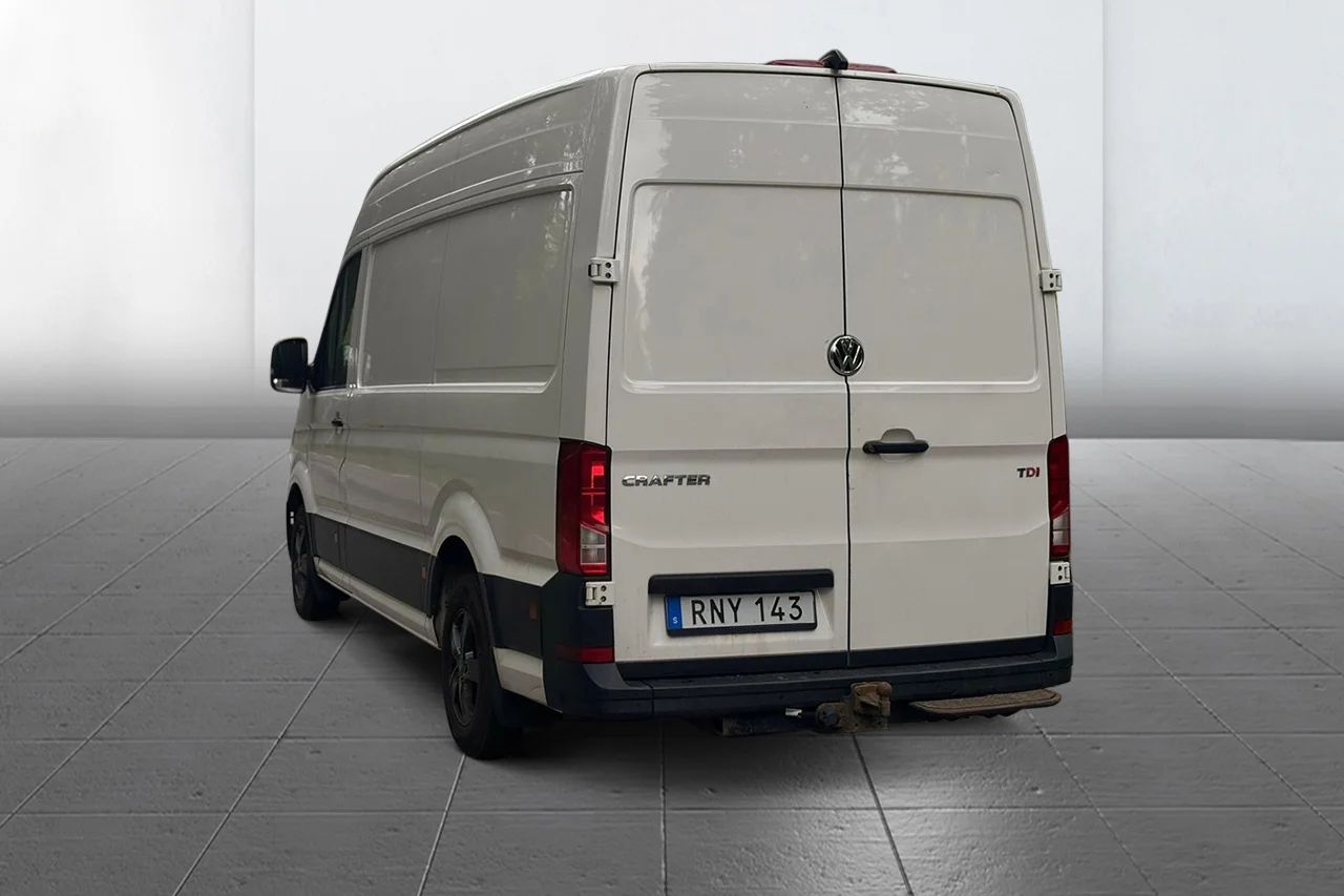 Volkswagen Crafter 35 2.0 TDI Aut L3H3 Drag Kamera PDC 3sits 177hk – bild 9 av 16