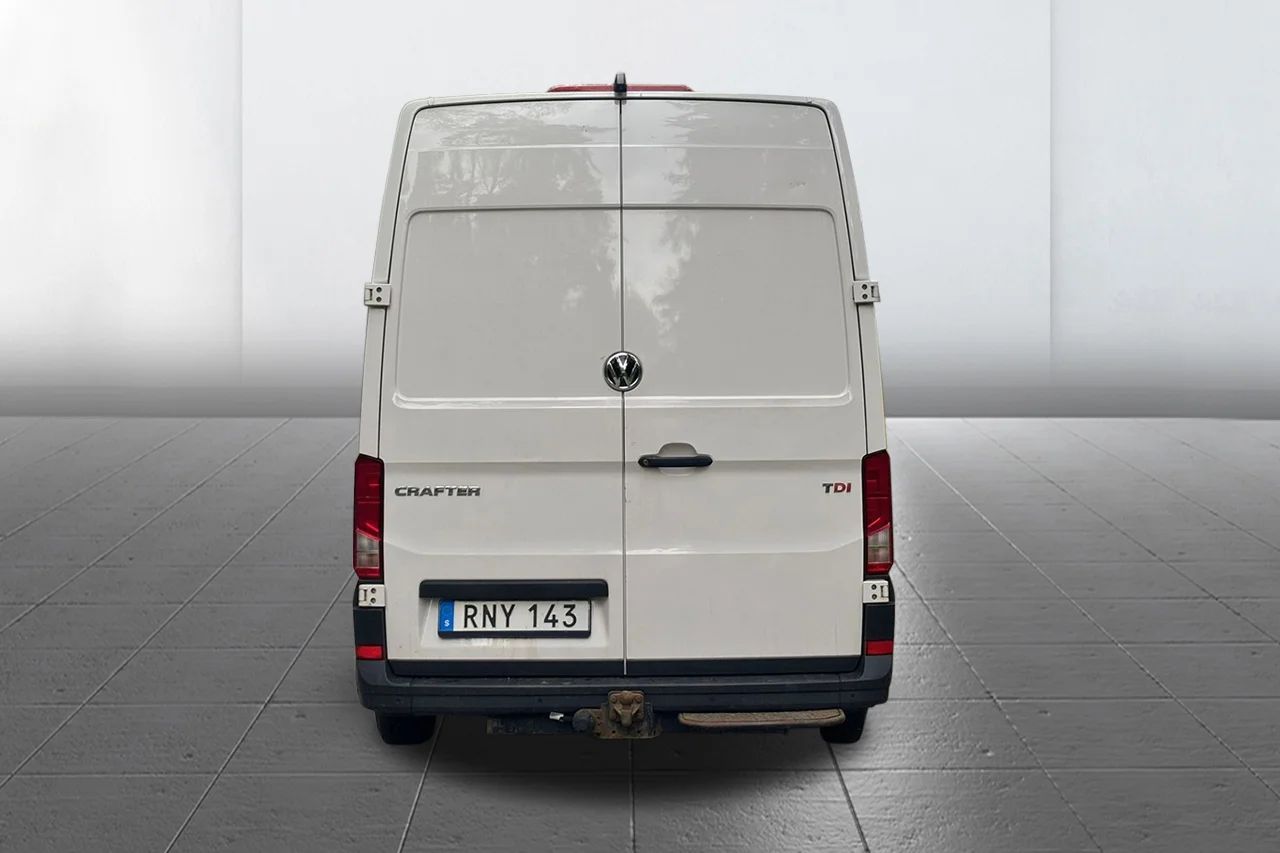 Volkswagen Crafter 35 2.0 TDI Aut L3H3 Drag Kamera PDC 3sits 177hk – bild 7 av 16