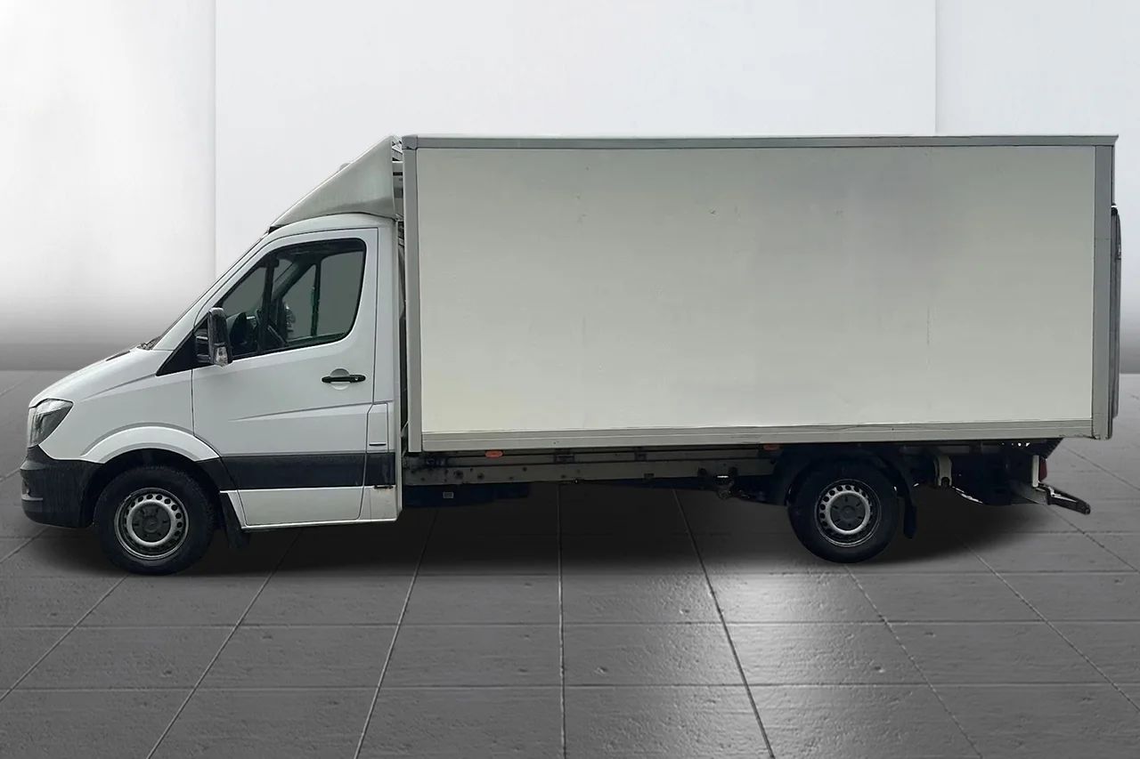 Mercedes-Benz Sprinter 319 Chassi 3.0 V6 Aut KYLBIL Kamera BG-Lyft 3sits 190hk – bild 6 av 8