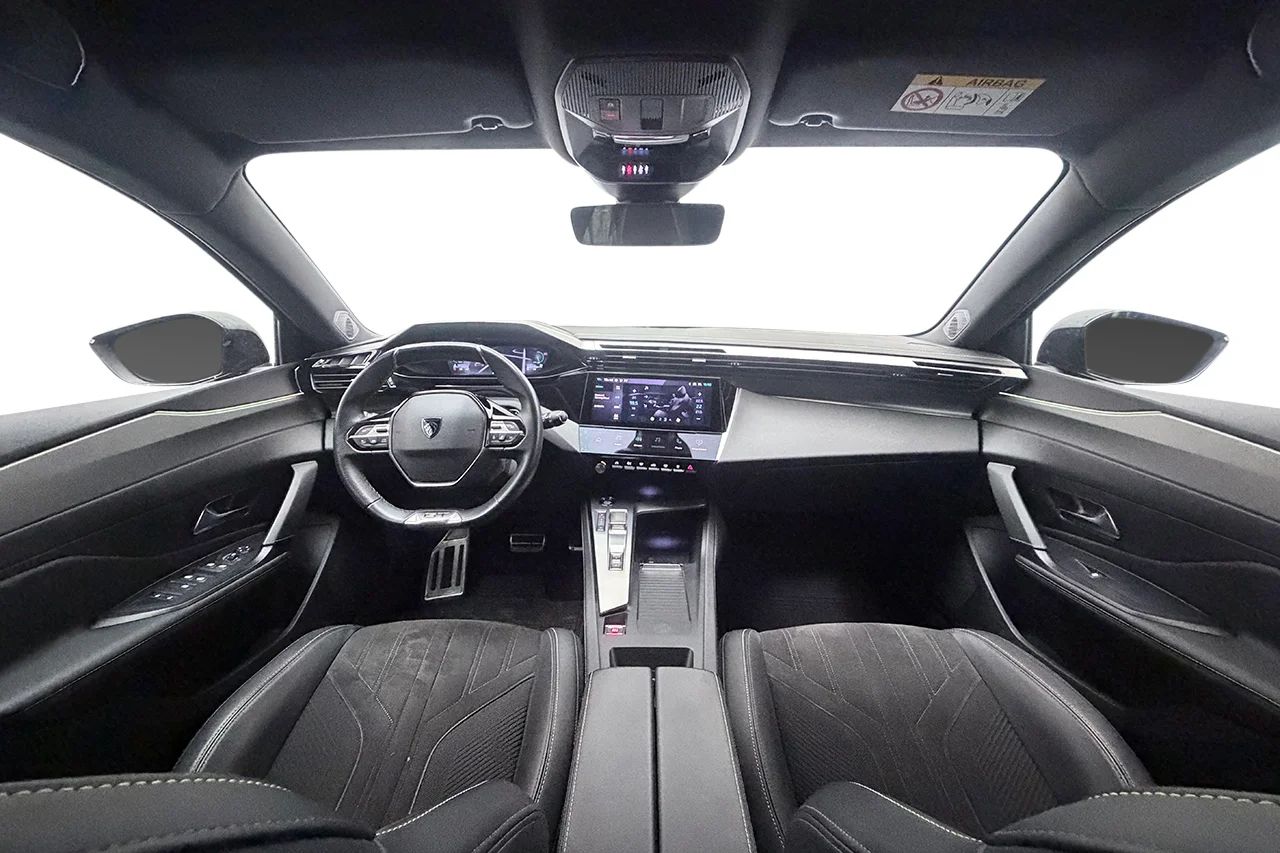 1.2 PureTech GT Navi Kamera Rattvärme Cockpit Läder/Alcantara MOMS 131hk – bild 14 av 34