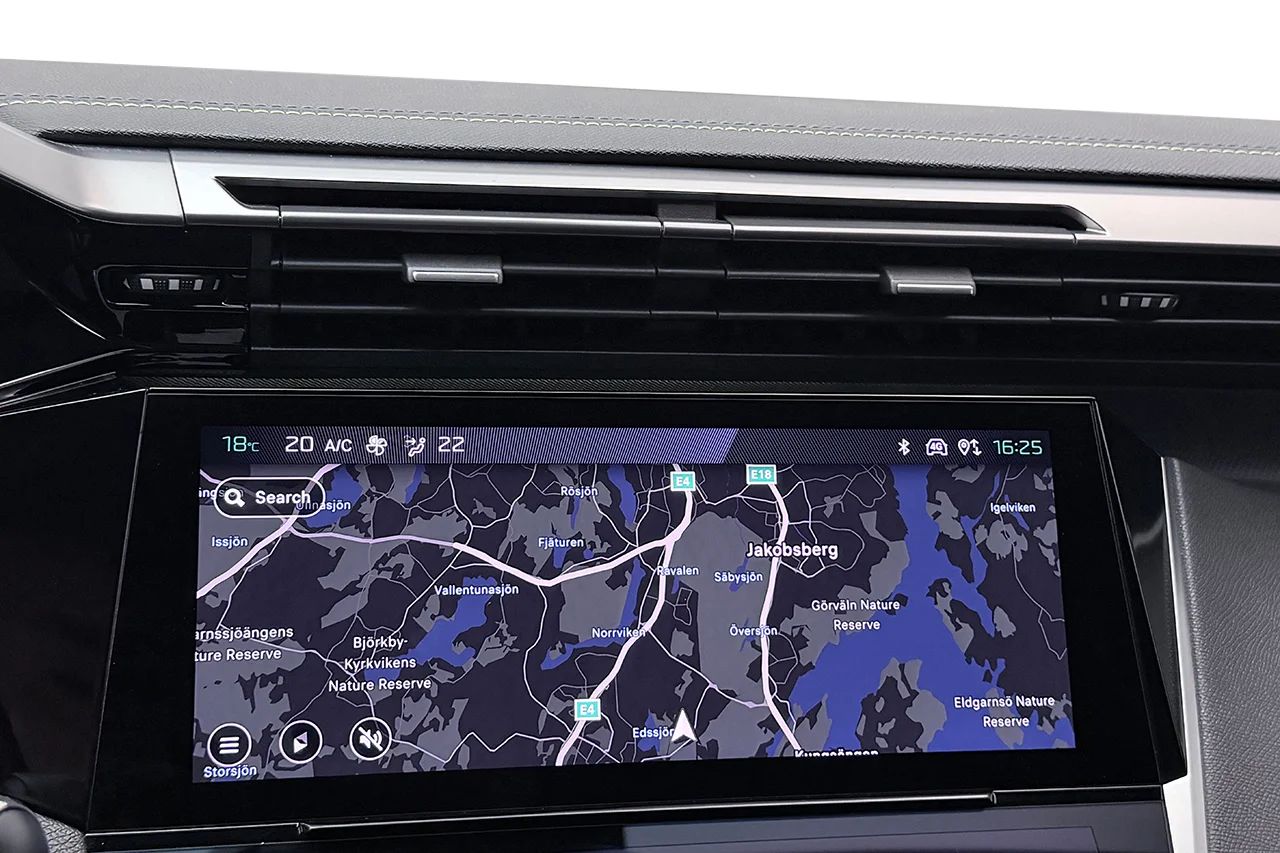 1.2 PureTech GT Navi Kamera Rattvärme Cockpit Läder/Alcantara MOMS 131hk – bild 21 av 34