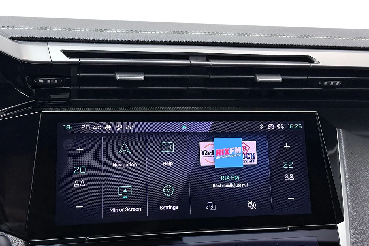 1.2 PureTech GT Navi Kamera Rattvärme Cockpit Läder/Alcantara MOMS 131hk – bild 26 av 34