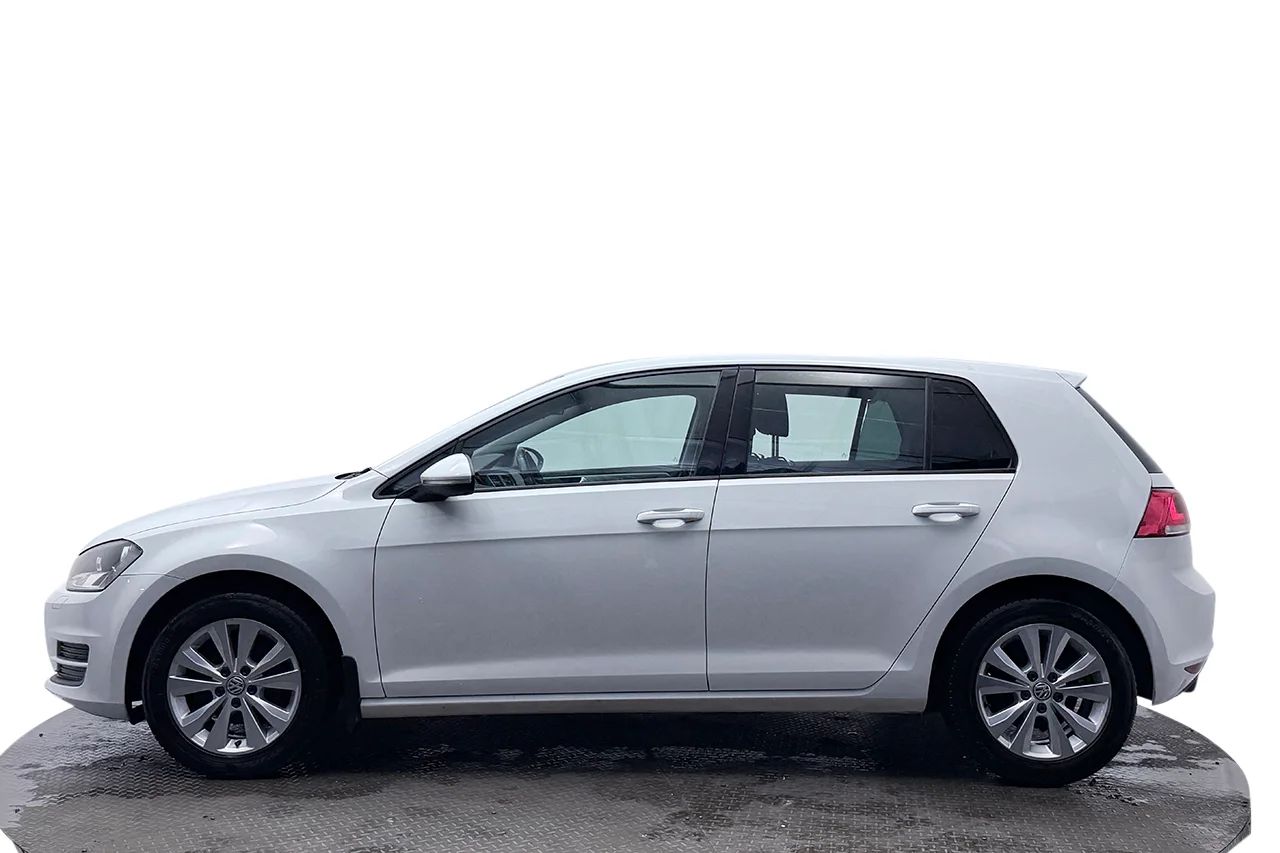Volkswagen Golf 5-dörr 1.2 TSI Aut Kamera AppConnect AdaptivFH 110hk – bild 9 av 30