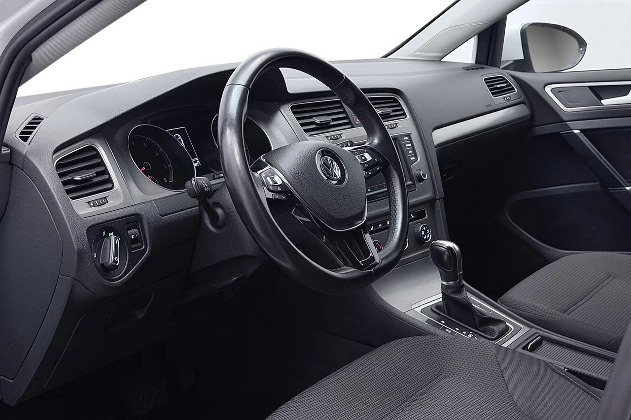 Volkswagen Golf 5-dörr 1.2 TSI Aut Kamera AppConnect AdaptivFH 110hk – bild 12 av 30