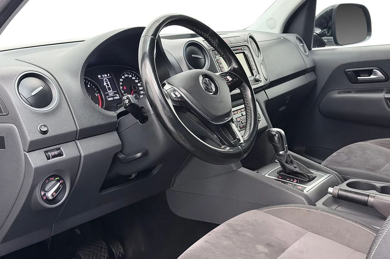 Volkswagen Amarok DoubleCab 2.8t 2.0 BiTDI 4M Highline Navi Kamera Värmare MOMS – bild 14 av 30