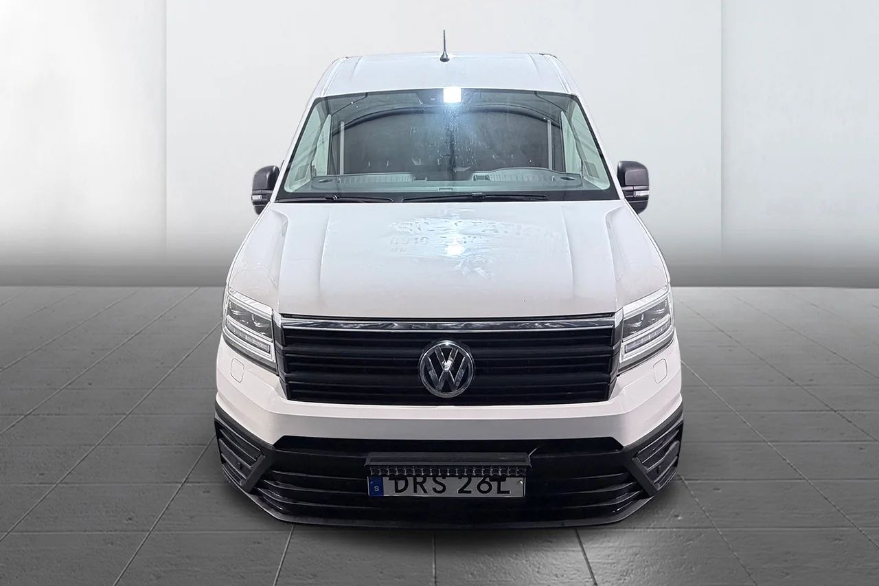 Volkswagen Crafter 35 2.0 TDI L4H3 Automat 2xSidodörr 3-sits Värmare Kamera MOMS 177hk – bild 2 av 29