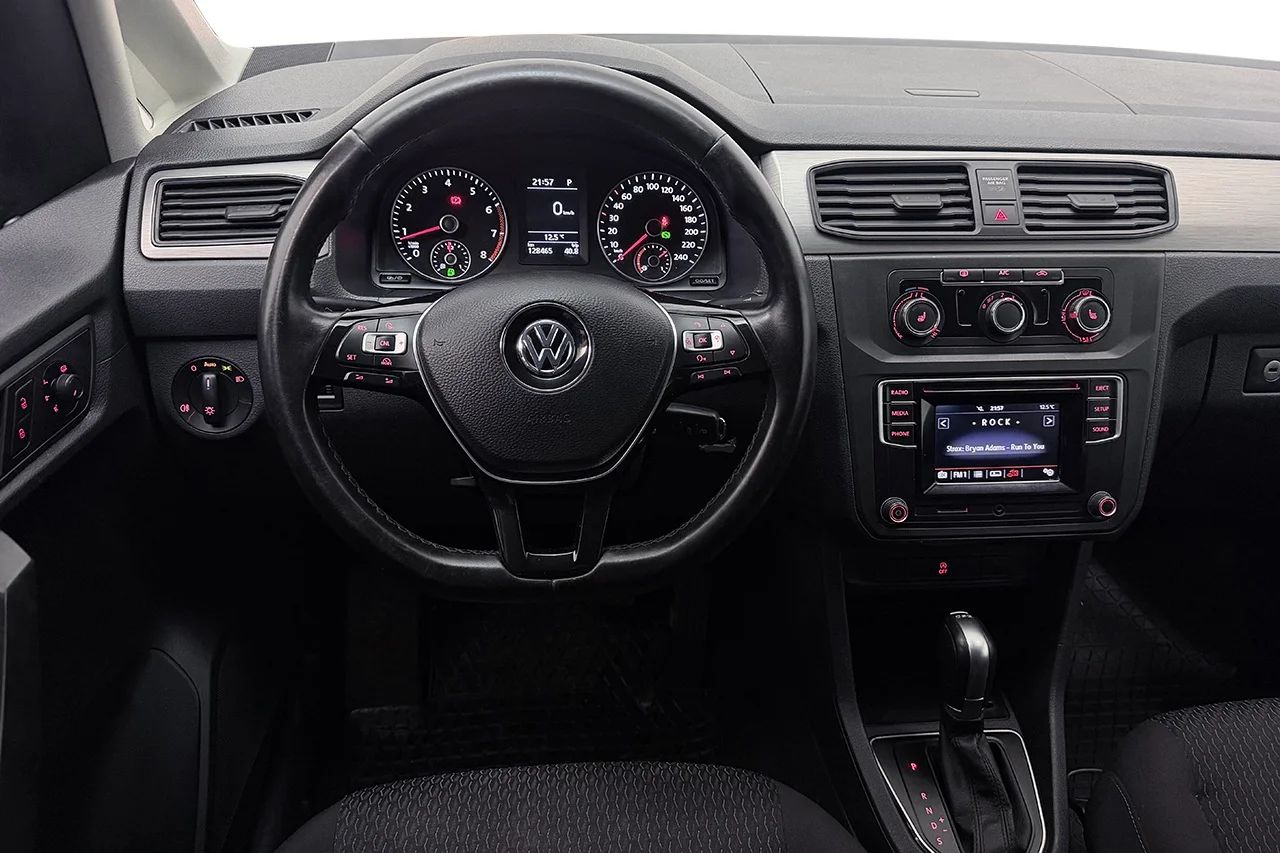 Volkswagen Caddy Maxi Combi 1.4 TGI Automat CNG Drag 5-sits P-Sensorer MOMS 110hk – bild 17 av 24