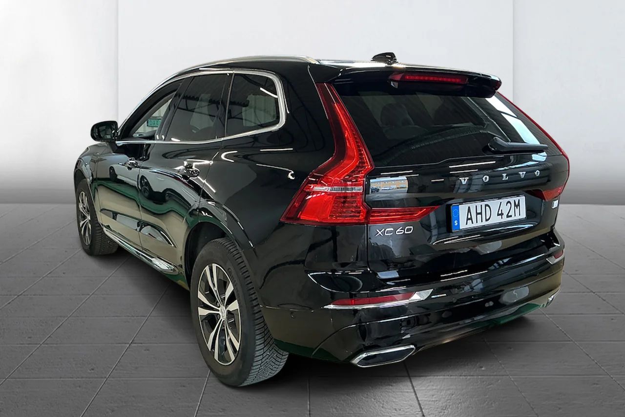 Volvo XC60 Recharge T6 AWD Inscription Exp Pano Cockpit H/K BLIS 341hk – bild 5 av 12