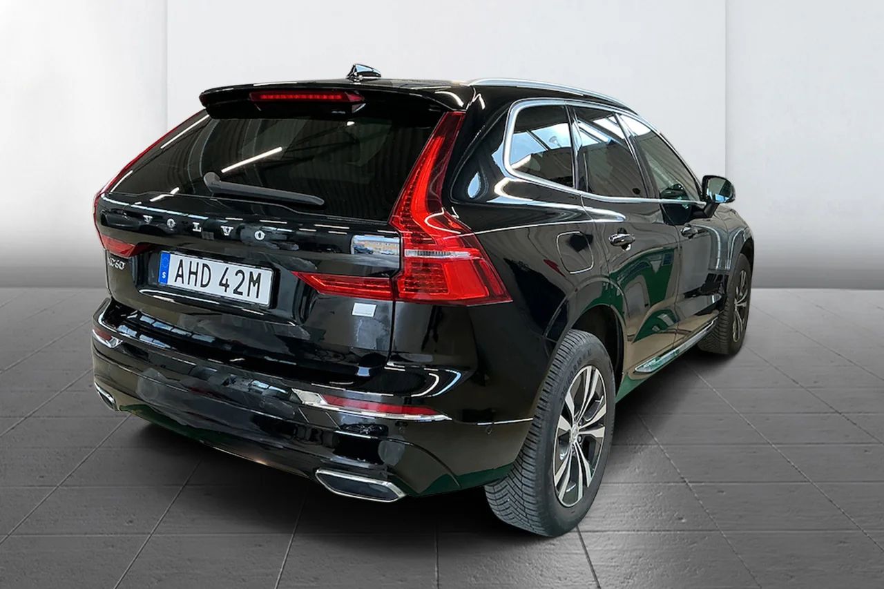 Volvo XC60 Recharge T6 AWD Inscription Exp Pano Cockpit H/K BLIS 341hk – bild 4 av 12