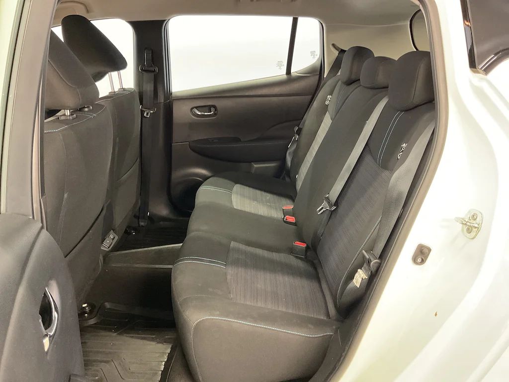 Nissan Leaf Acenta Rattvärme Pekskärm MOMS 150hk – bild 8 av 10