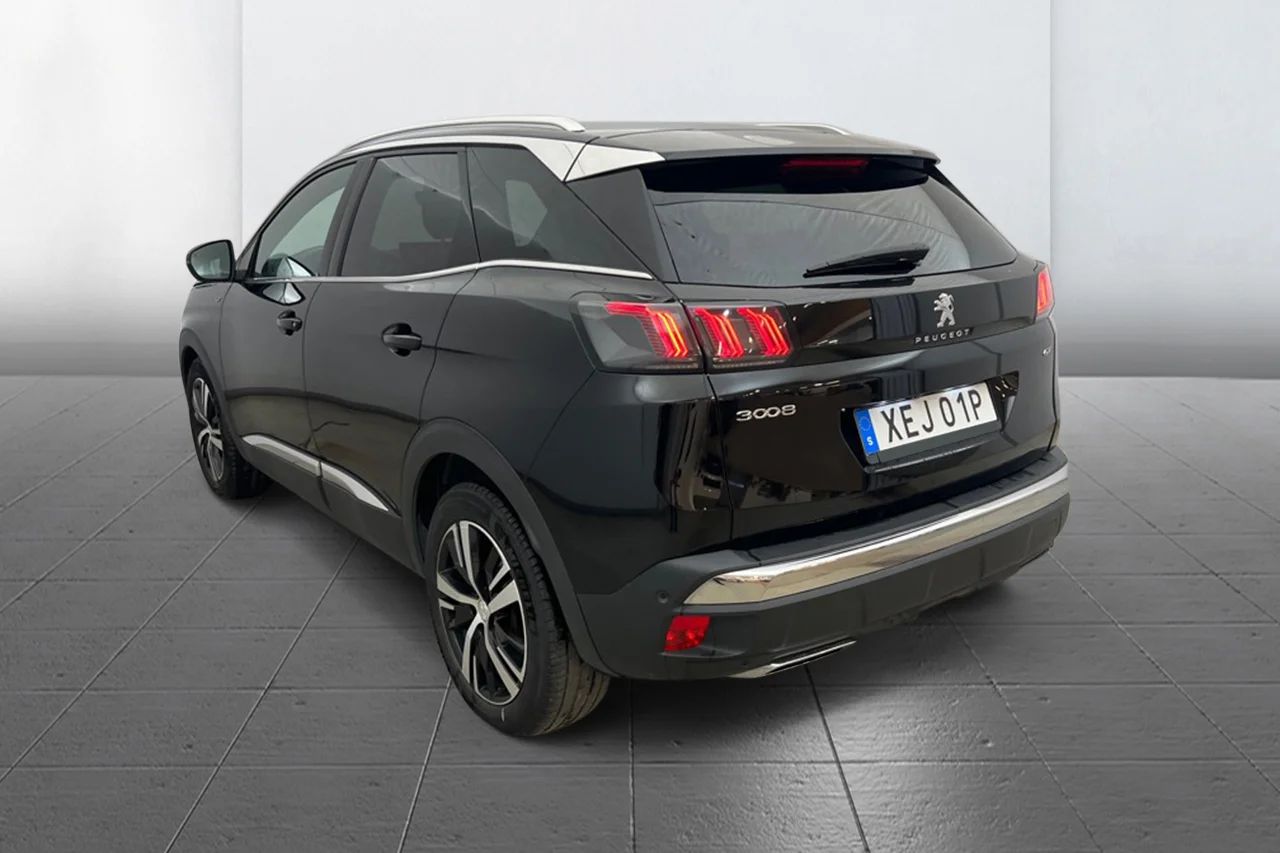 Peugeot 3008 1.2 PureTech GT Navi Kamera Delläder Cockpit MOMS – bild 6 av 11