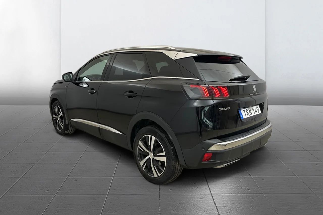 Peugeot 3008 1.2 PureTech GT Navi Kamera Delläder Cockpit MOMS – bild 6 av 11