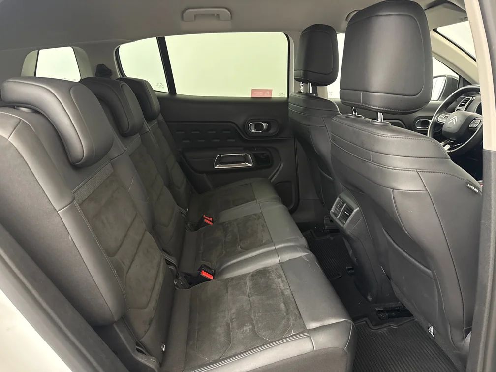 Citroën C5 Aircross Hybrid Navi Kamera Cockpit Alcantara MOMS 225hk – bild 8 av 12