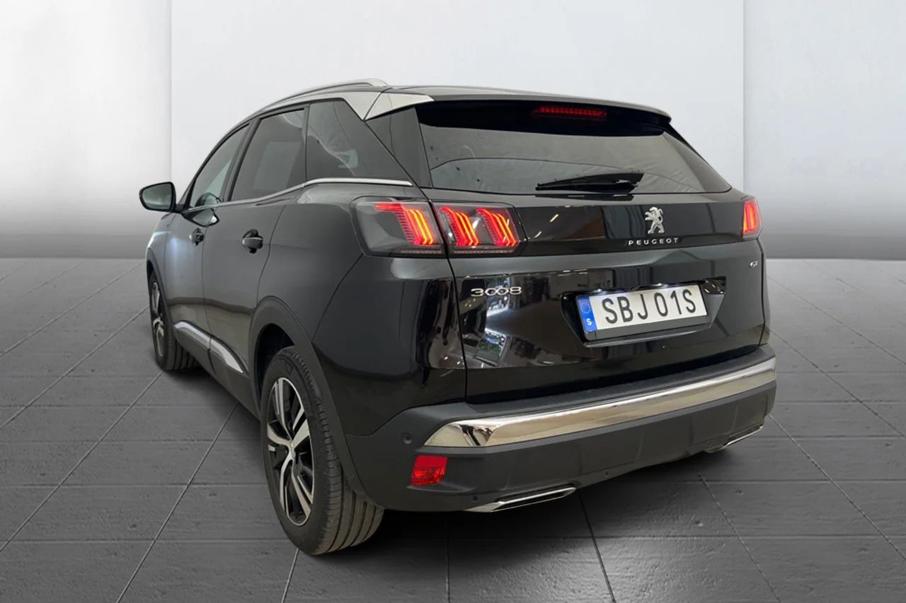 Peugeot 3008 1.2 PureTech GT Navi Kamera Delläder Cockpit MOMS – bild 6 av 10