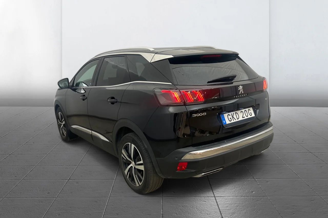 Peugeot 3008 1.2 PureTech GT Navi Kamera Delläder Cockpit MOMS – bild 6 av 10