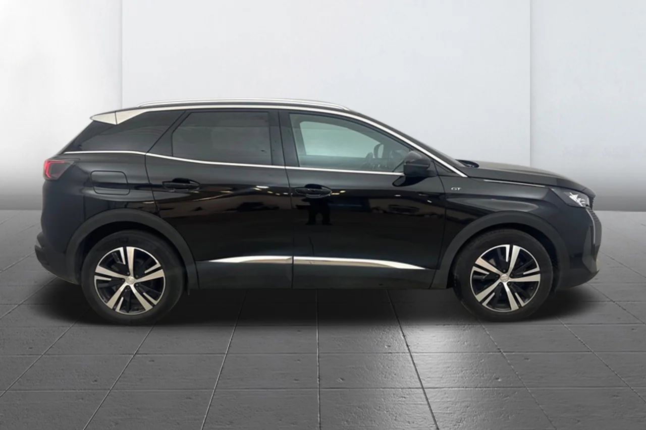 Peugeot 3008 1.2 PureTech GT Navi Kamera Delläder Cockpit MOMS – bild 4 av 10